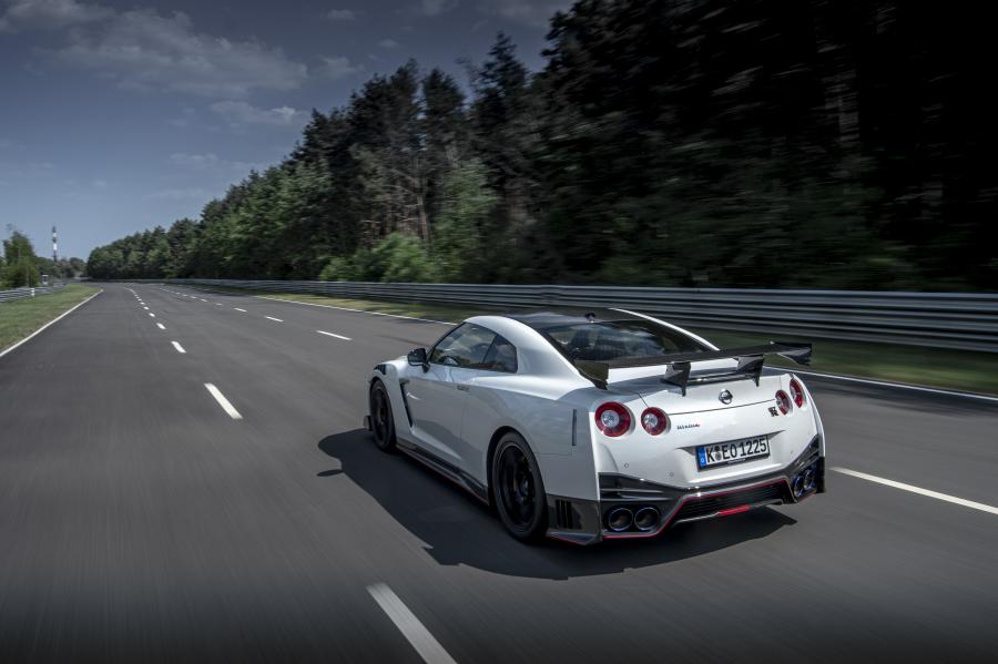  Nissan GT-R Nismo (R35) 2019 года  (WW) (фото 35 из 81)